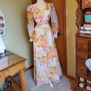 Vintage 70s Floral Maxi Dress